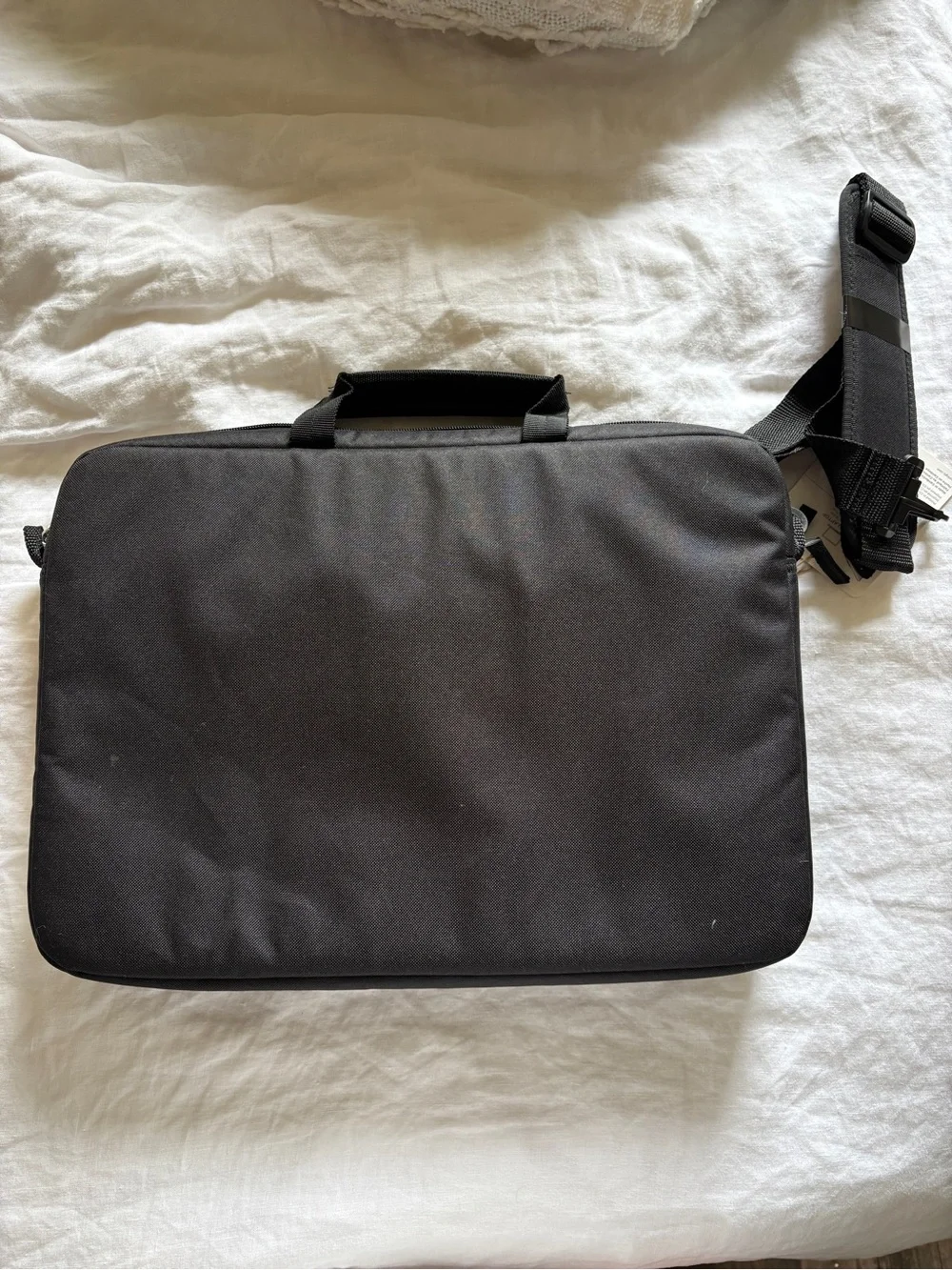 Case Logic Black 15.6